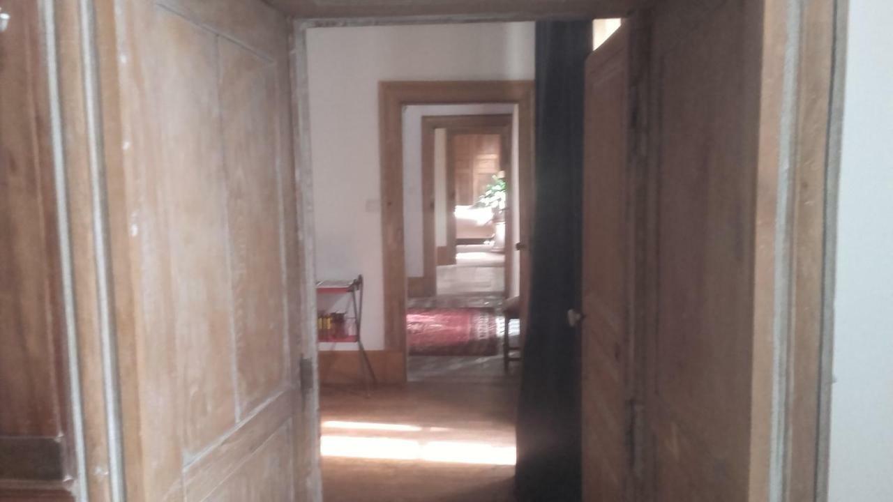 Les Chambres De La Basilique Neuvy-Saint-Sepulchre Bagian luar foto